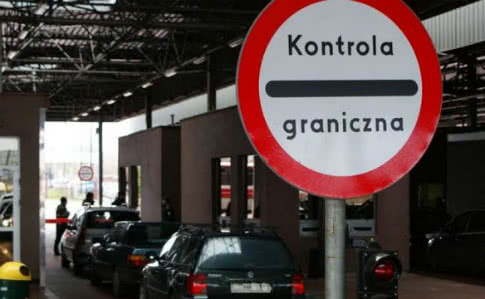 На кордоні з Польщею розблоковано рух транспортних засобів.

