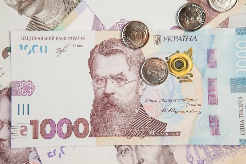 Наступного місяця українців очікують одразу два грошові нововведення. По-перше, перестануть приймати копійки номіналом одна, дві і п’ять копійок. По-друге, з’явиться нова купюра.