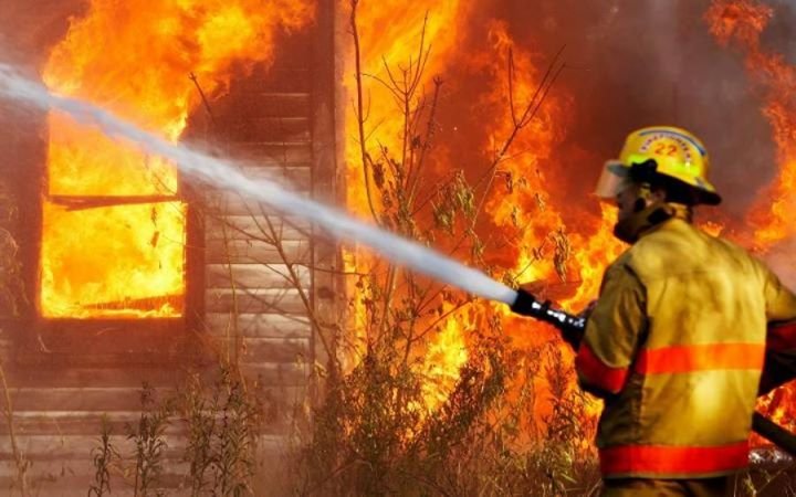 У селі Красна Тячівського району сталася пожежа у лазні.


