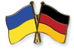 В ходе первого пленарного заседания 5-й сессии областные депутаты утвердили программу сотрудничества между Закарпатской областью и округом Верхняя Франкония (Германия) на период 2016-2018 годы.