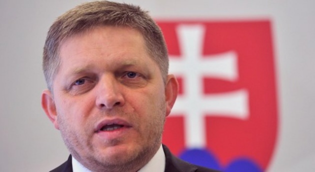 Політична партія Словаччини «SDKÚ» різко розкритикувала висловлювання прем’єра Роберта Фіцо стосовно пом’якшення санкцій проти Росії. 