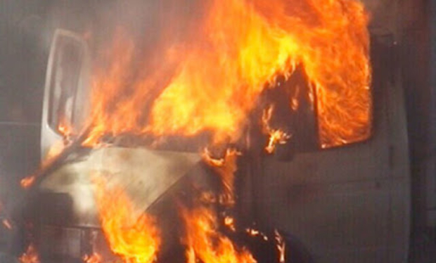 На Тячевщине во время движения загорелся автомобиль Газель.