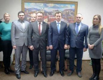 Городской председатель Богдан Андреев встретился накануне с делегацией города-побратима Ярослава (Польша).