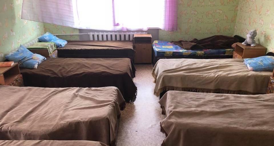 Прокуратурою Закарпатської області, 31 липня 2019 року зареєстроване кримінальне провадження за колективною заявою громадян щодо ймовірного жорстокого поводження з вихованцями у дитячому притулку.
