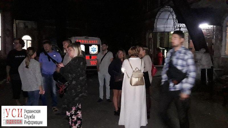 Увечері в суботу, 22 вересня, в Одесі невідомий вчинив замах на активіста Олега Михайлика.

