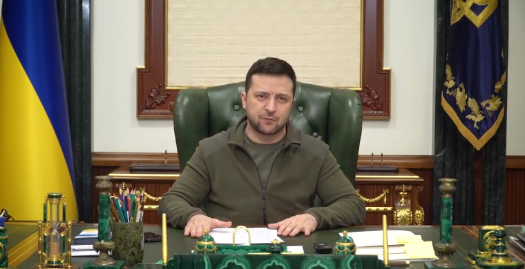 Президент оприлюднив нове відео для громадян України та показав, що він залишається у столиці