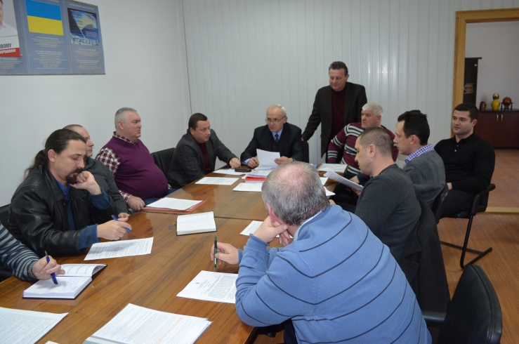 У четвер в Мукачівській міськраді відбулося засідання постійних депутатських комісій з питань законності, регламенту, депутатської етики, оборонної роботи та надзвичайних ситуацій.