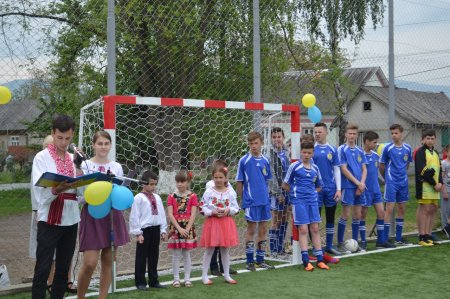 4 мая в Руськополівській ООШ І-ІІІ ступеніввідбулося торжественное открытие современной спортивной площадки с искусственным покрытием.