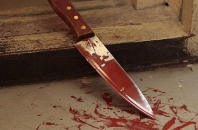 У Львові чоловік ножем у груди вбив сусідку.