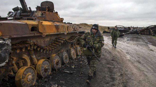 У Дебальцевому Донецької області бойовики захопили місцевий відділ міліції та залізничний вокзал. 