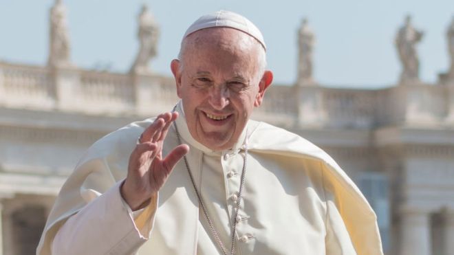 Папа римський Франциск вніс зміни в італійський переклад тексту молитви 