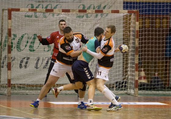Чоловіча команда ГК «Карпати» зіграли товариську гру з «Crows Košice».