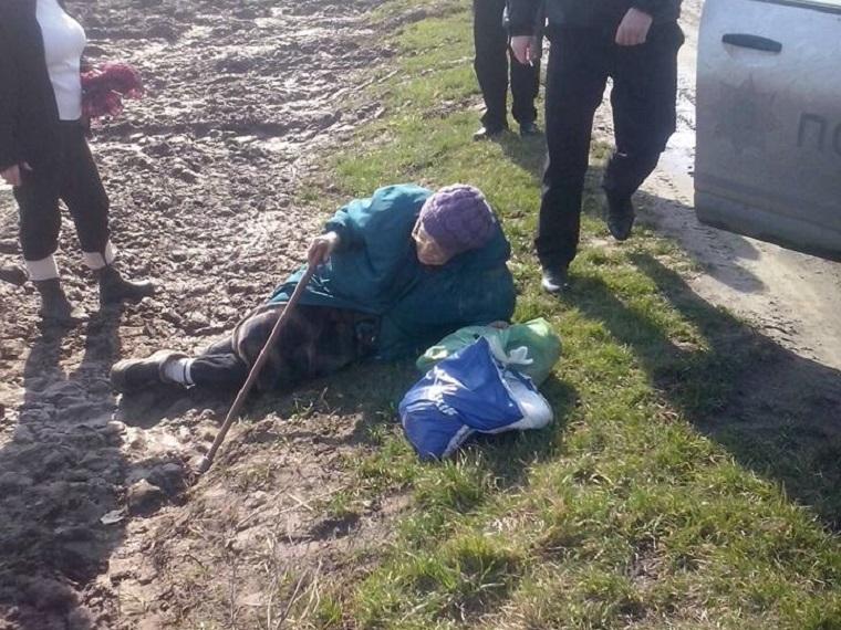 Сегодня, 22 марта, около 9:00 часов в опытных полях Института с-г Карпатского региона, за селом Ставчаны на Львовщине, ученый нашла неподвижную женщину, которая лежала на земле. 