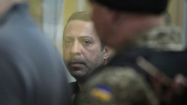 Апеляційний суд Києва розпочав розгляд скарги Геннадія Корбана на зміну Дніпровським судом запобіжного заходу на тримання під вартою з домашнього арешту, але переніс засідання на 13 січня.