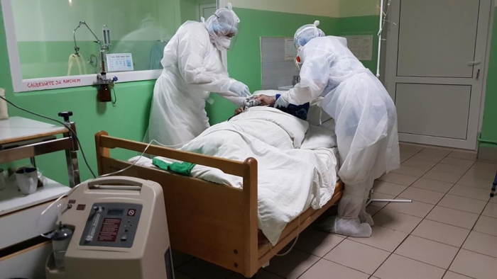 Про ситуацію з захворюванням на коронавірус розповів сьогодні під час брифінгу перший заступник голови Закарпатської ОДА Олег Коцюба.