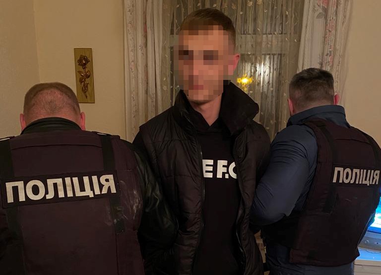 На Львівщині поліцейські затримали мешканця Сумської області, причетного до вбивства свого молодшого брата
