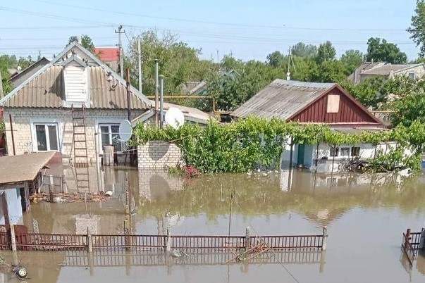 Місто йде під воду: окупанти не випускають людей, гинуть пенсіонери