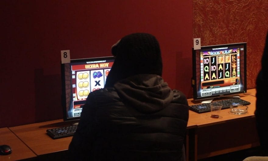 У Виноградові поліція виявила незаконний зал ігрових автоматів.