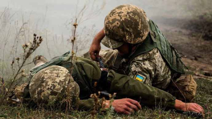 У Мукачеві виплачують допомогу у розмірі 100 тис. грн сім’ям загиблих захисників 