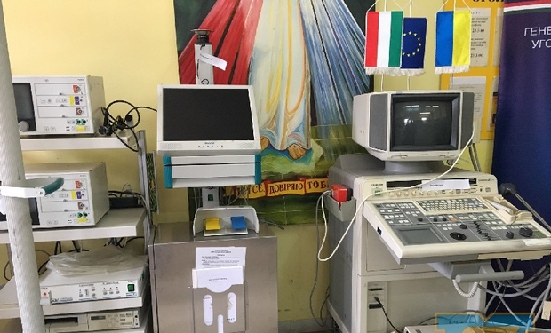 Сьогодні відбулася передача медичного обладнання для Великоберезнянської районної лікарні.
