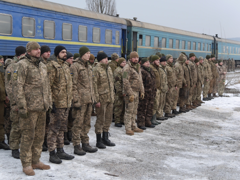 Сьогодні бійці ще одного підрозділу військових –2-го гірсько-піхотного батальйону 128-ї закарпатської бригади, яку називають «Закарпатський легіон», повернулися в Ужгород.