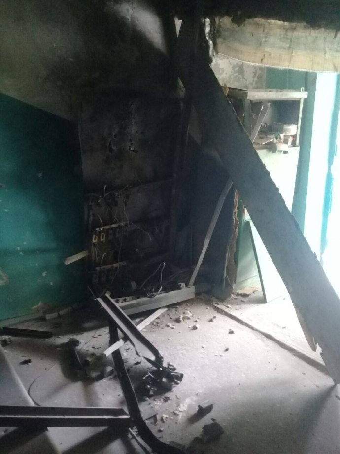 В временно оккупированном «Энергодаре» утром неизвестные взорвали дверь подъезда, где находился так называемый «глава администрации» Андрей Шевчик.