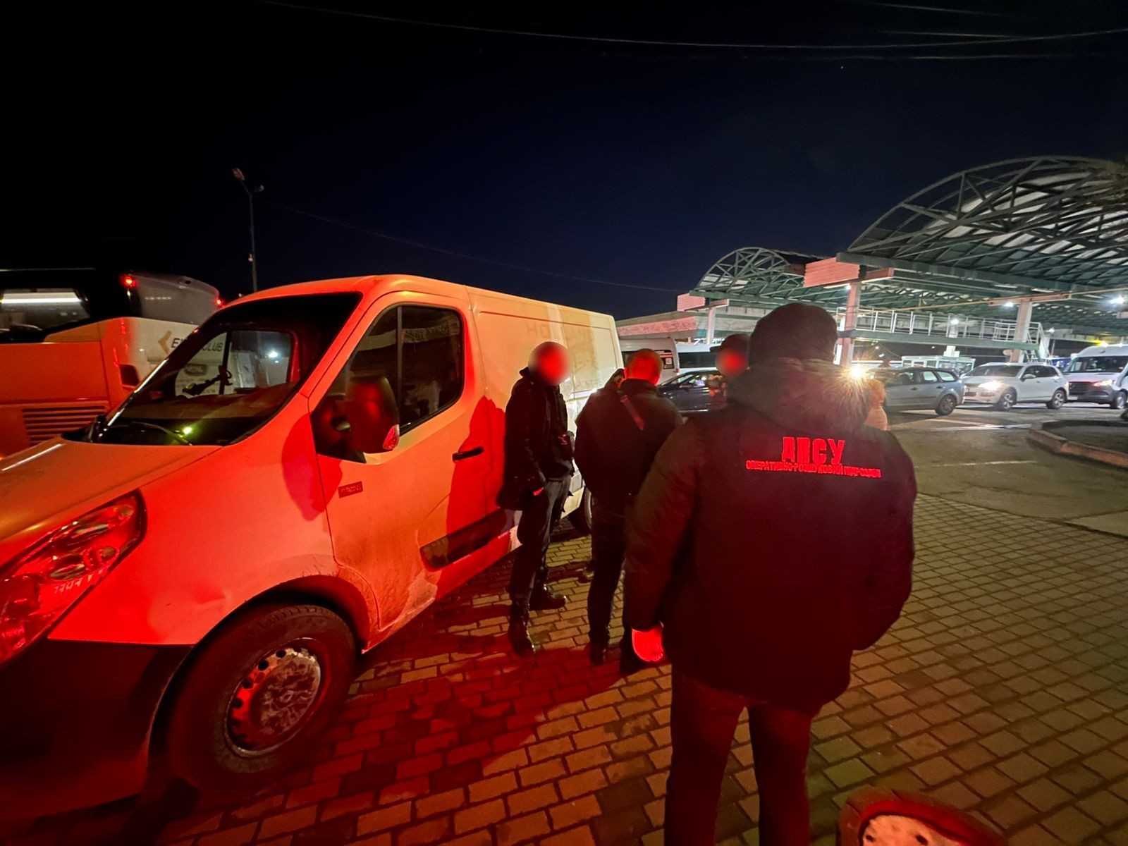 5 тисяч євро за "Шлях": прикордонники викрили масштабну схему переправи через кордон (ФОТО)