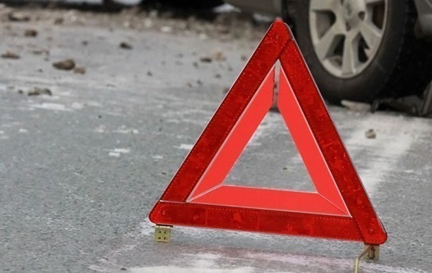 Правоохоронці затримали винуватця ДТП. Поліція встановлює обставини події.