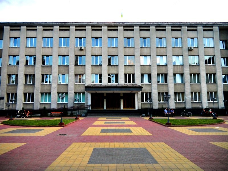 Звернення до президента, уряду та парламенту стало черговим рішенням сесії Рахівської районної ради, яка відбулась 19 грудня. 