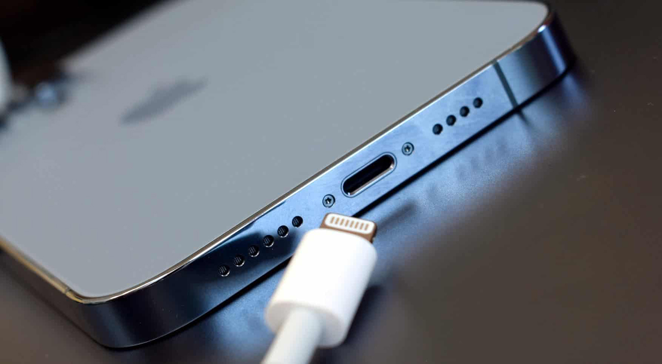 Як вибрати зарядний пристрій для Apple iPhone 14?