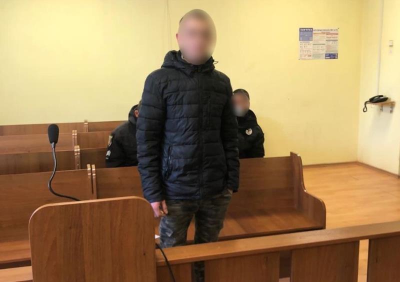 Співробітники поліції Ужгородщини розшукали чоловіка, який пробував переховуватися від слідства.