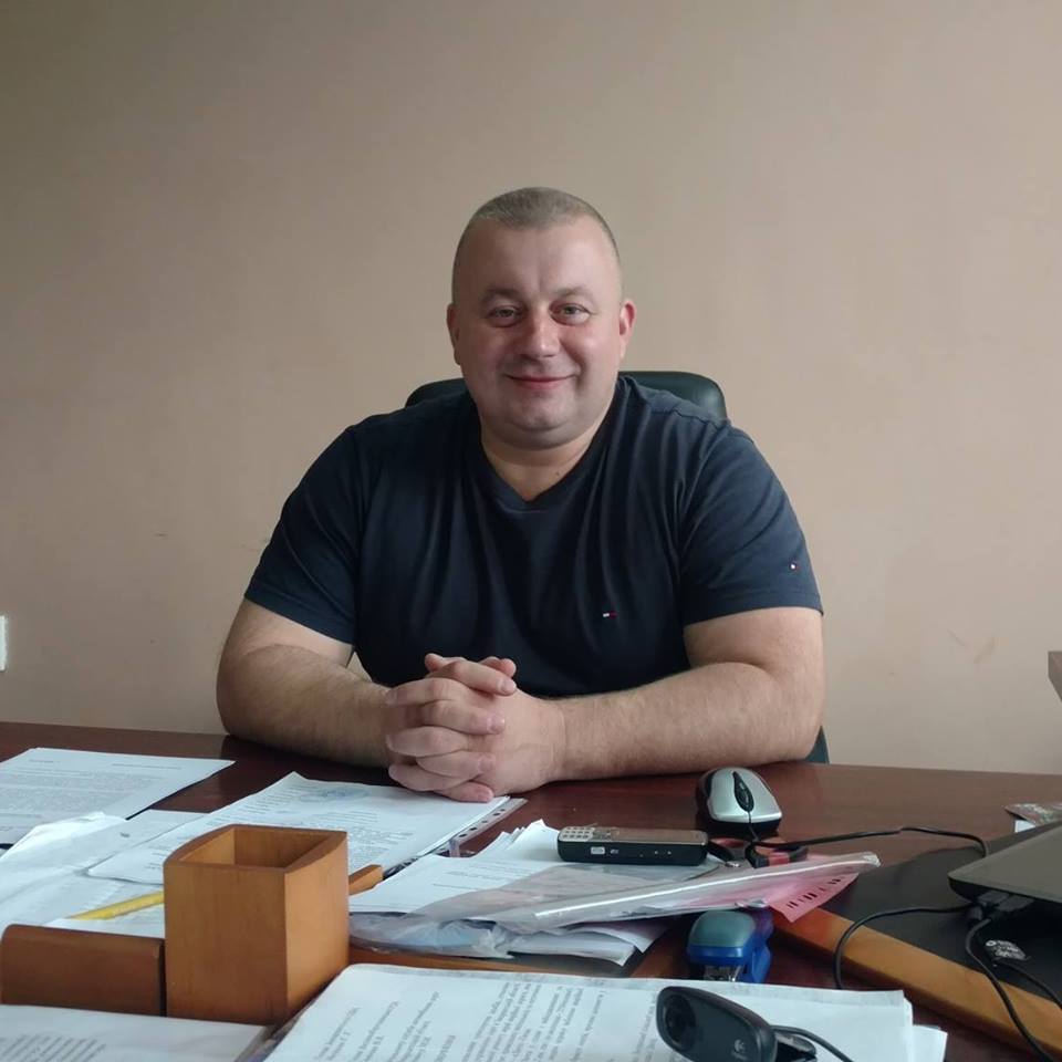 Вчора, 9 листопада, голова Великоберезнянської райдержадміністрації Василь Симочко написав заяву на звільнення із займаної ним посади.