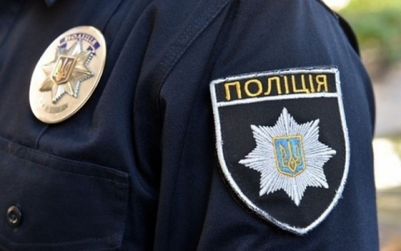 Вчора, 17 квітня, за ухвалою слідчого судді, в рамках проведення досудового розслідування по кримінальному провадженні провели санкціонований обшук у помешканні 34-річного мешканця міста Ужгород.