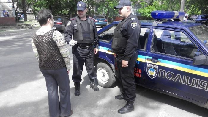 Поліцейські охорони повернули ужгородці втрачений у Мукачеві гаманець