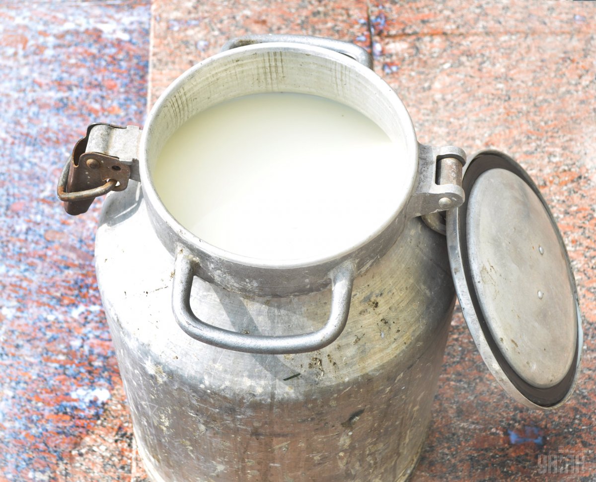 У Мінагрополітики наголошують, що більшість споживачів скаржаться саме на молоко другого сорту.  