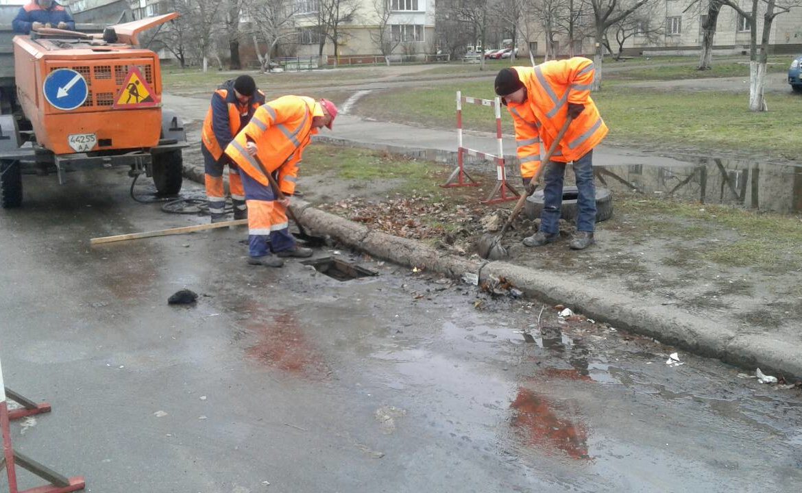 Про ускладнення автомобільного руху повідомили в Ужгородській міськраді.