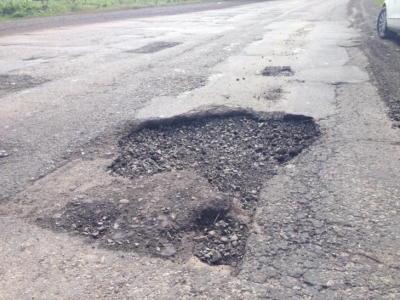 Ремонт дороги государственного значения Долина – Хуст проверили активисты Долинского Авто-Майдана.