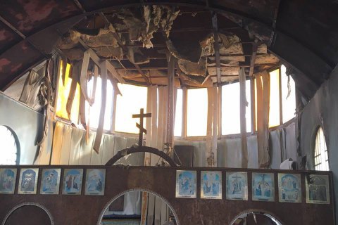 Вночі у Маріуполі невідомі підпалили храм Покрови Пресвятої Богородиці Української православної церкви Київського патріархату.