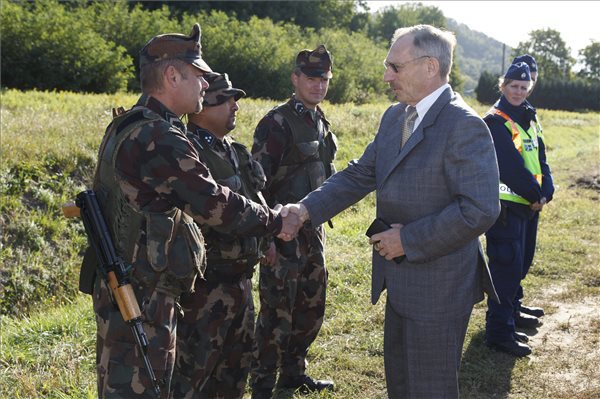 Közösen járőröznek a magyar és szlovén rendőrök