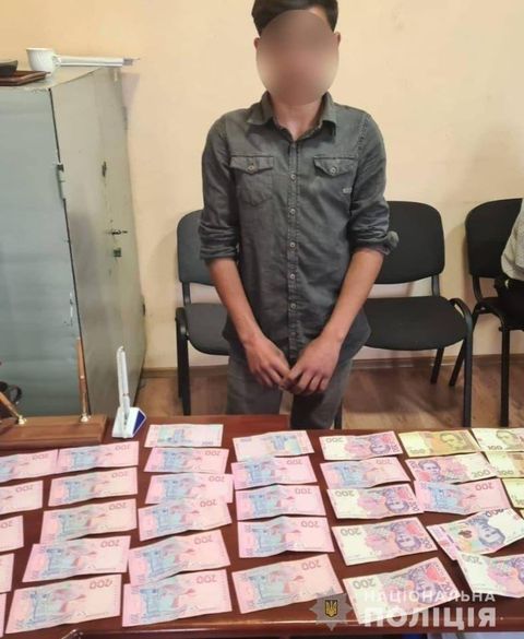 Иршавская милиция задержала двух несовершеннолетних и их старшего сообщника по подозрению в краже денег у пенсионера
