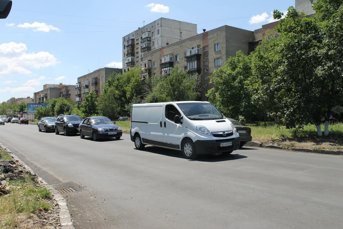 Депутати скасували власне рішення та заборонили будівництво гаражів на Легоцького