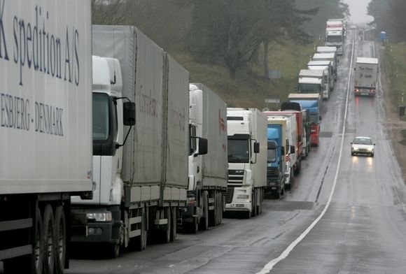 Уже визначено три точки, де буде блокуватися рух вантажівок: Могилів-Подільський, Ямпіль і Піщанка.