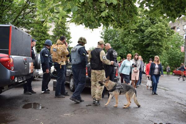 Закарпатці вчилися протистояти терористичній загрозі (ВІДЕО)