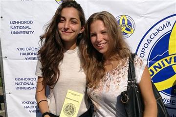 Елена Поцца і К’яра Константіно – італійські студентки Падуанського університету.