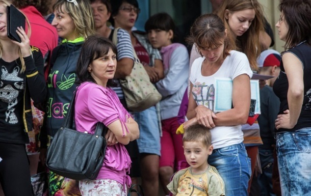 На Закарпаті перебуває 4093 внутрішніх переселенців: майже третина з них - діти