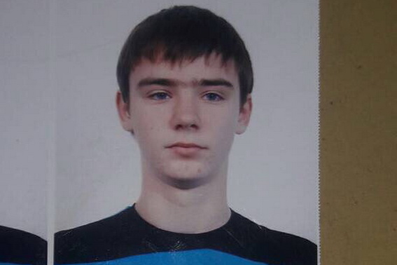 Правоохоронці Мукачівського відділу поліції  розшукують 22-річного місцевого жителя, який пішов з дому і не повернувся. Про зникнення сина до поліції повідомила його мати.