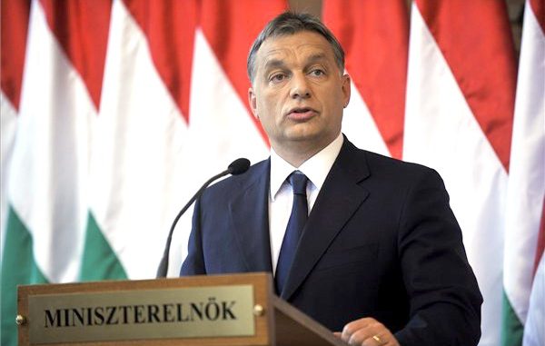 Орбан пообіцяв закарпатським угорцям, що блокуватиме зближення України з ЄС і НАТО