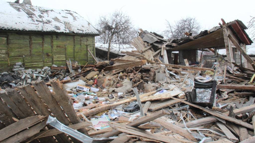 Дебальцеве знищують, місто горить - МВС