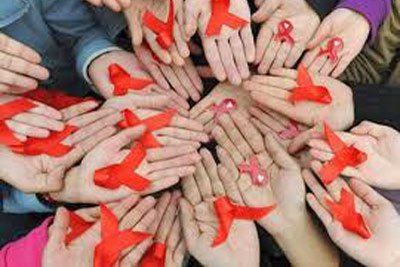В рамках заходу передбачено проведення флешмобу, метою якого є привернення уваги студентства до проблеми ВІЛ/СНІДу, роздача символічних червоних стрічок та тематичних інформаційних брошур.