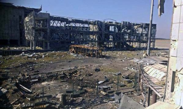 У зоні Донецького аеропорту з боку бойовиків працював снайпер, порушуючи режим 